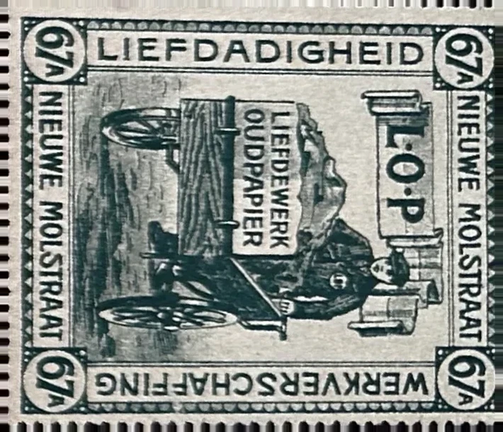 L.O.P. – Liefdewerk Oud Papier, Nieuwe Molstraat Den Haag
