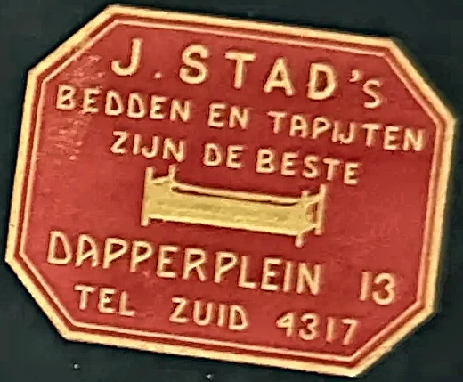 Reclamesluitzegel J. Stad's Bedden en Tapijten, Amsterdam