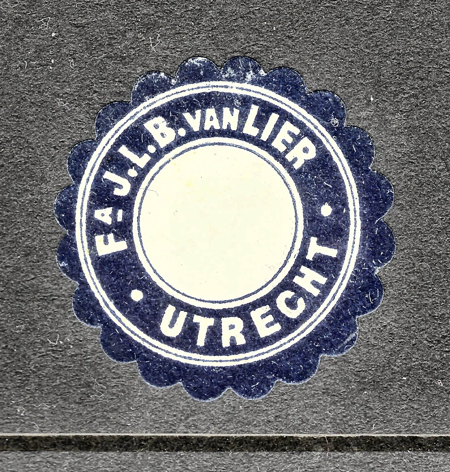 Sluitzegel Fa. J.L.B. van Lier, Utrecht