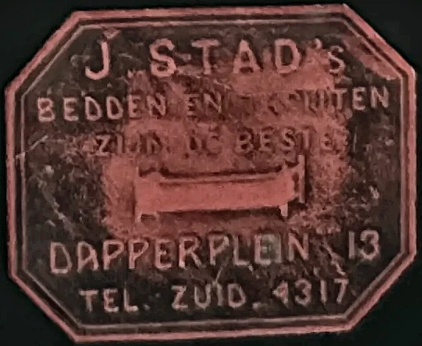 J. Stad's Bedden en Kussens – Dapperplein 13 Amsterdam