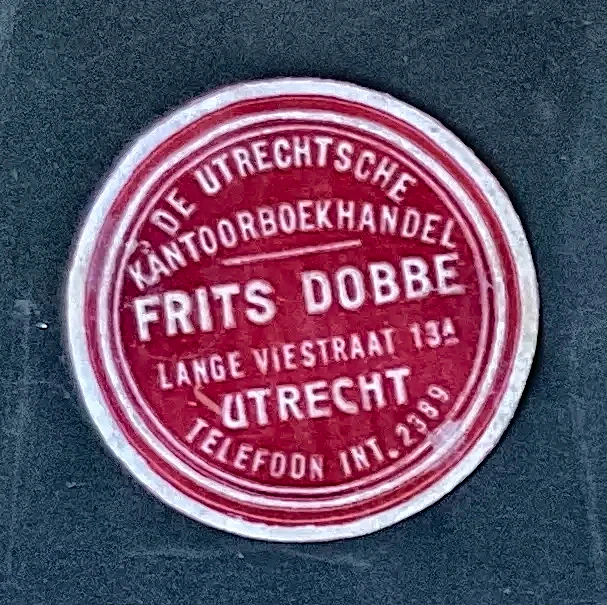 Sluitzegel De Utrechtsche Kantoorboekhandel Frits Dobbe